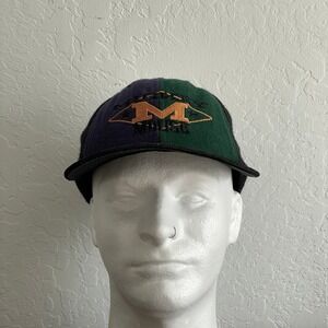 VTG 90s Mickey Mouse Snapback Multicolor Panel Wool USA made‎ Disney Store Rare